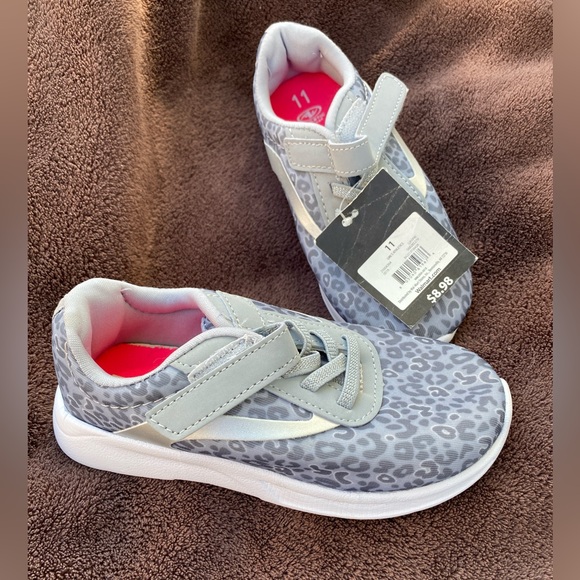 Other - Brand New Girls Shoes